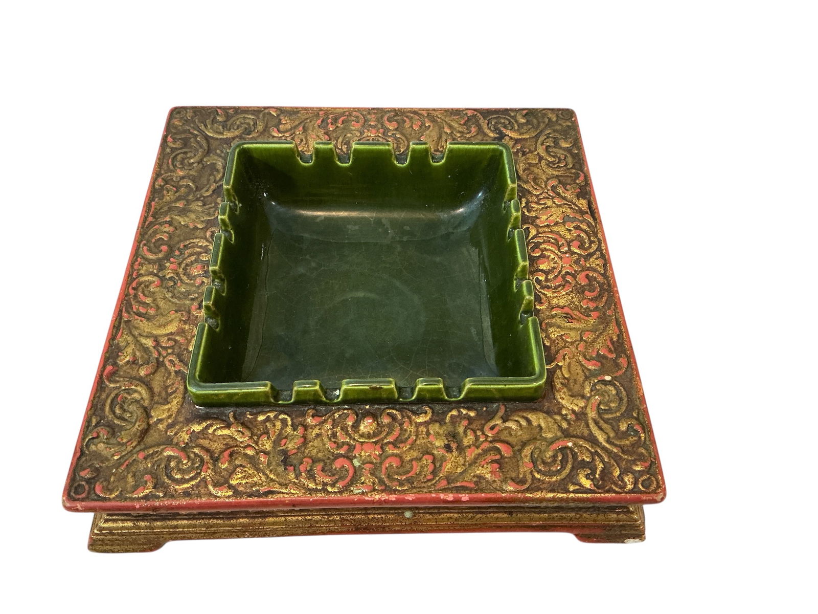 MCM Freeman-McFarlin Hollywood Regency Ceramic Ashtray Marked ‘Wright’: MCM Freeman-McFarlin Hollywood Regency Ceramic Ashtray Marked ‘Wright’ has a flea bite at the base of one foot. 8 11/2”square, 2”tall.