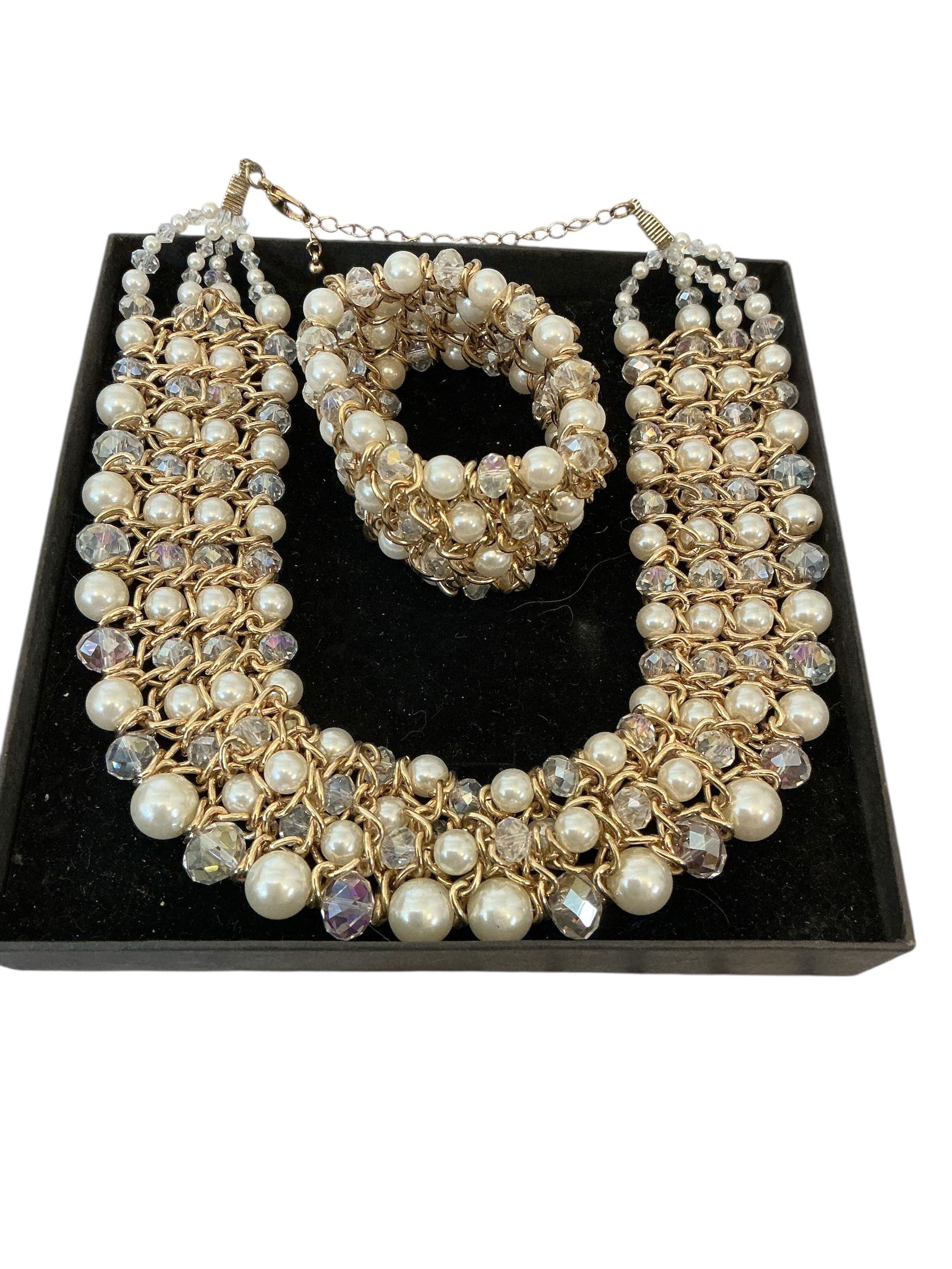 Faux Pearl and Crystal Choker Necklace and Bracelet Set: Faux Pearl and Crystal Choker Necklace and Bracelet Set
