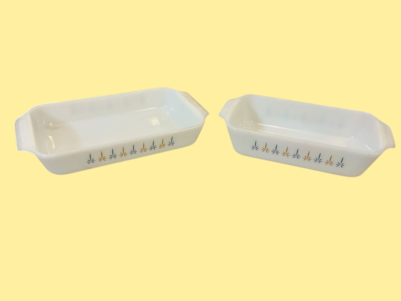 2pc Fire King Loaf Pan & 1 1/2qt Rectangle Candle Glow / Atomic Star 441 & 432 Anchor Hocking (1 of 7)