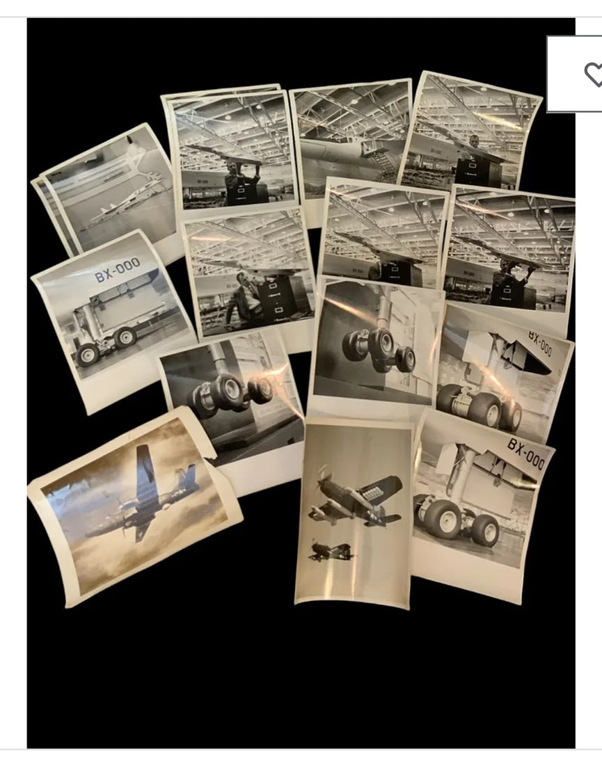 Collection of vintage B&W military photos (1 of 5)