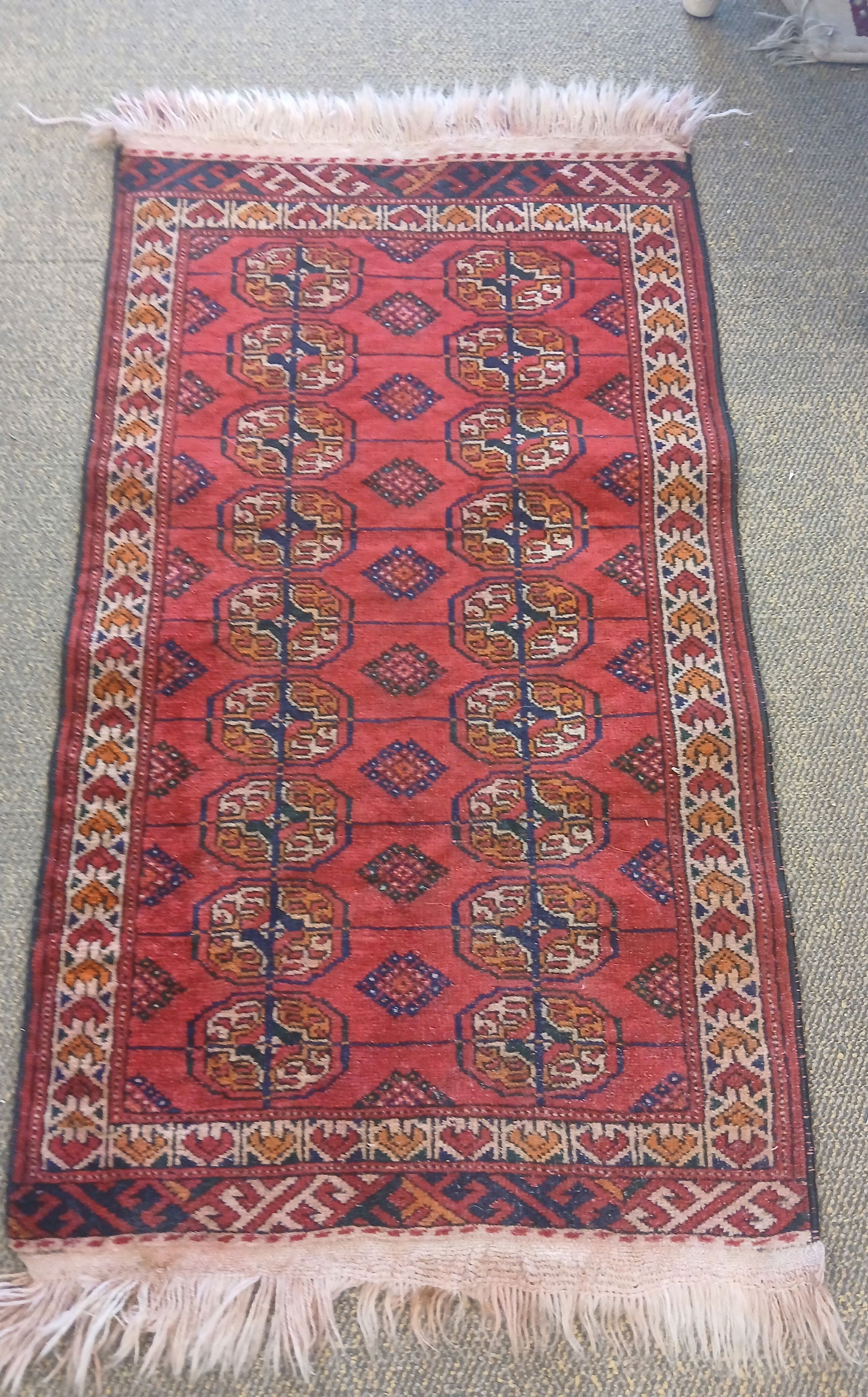 Vintage hand made rug (1 of 4)