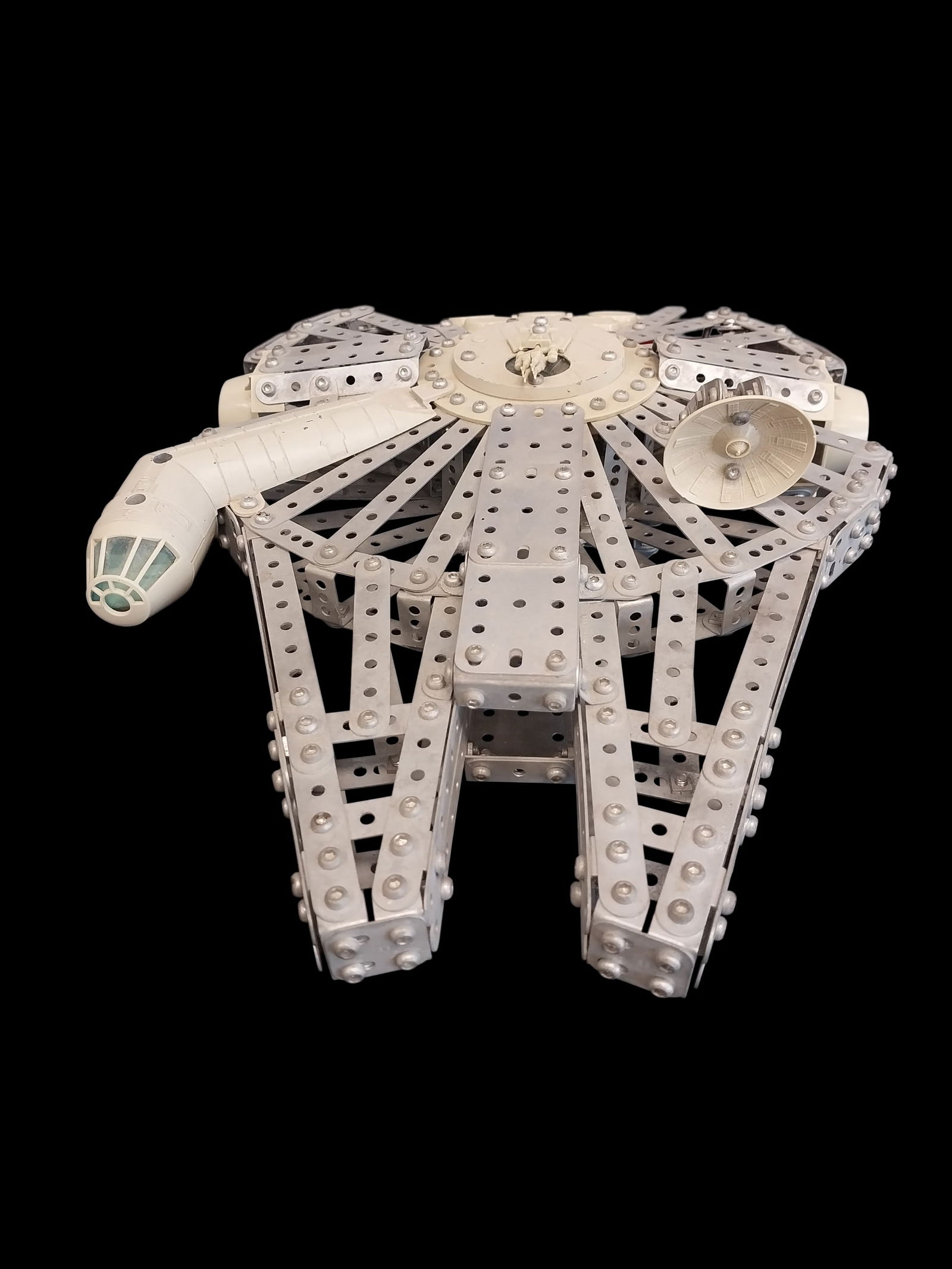 Star Wars STEEL TEC Millennium Falcon with Stand: Star Wars STEEL TEC Millennium Falcon with Stand In great condition 13 inches wide 18 inches wide