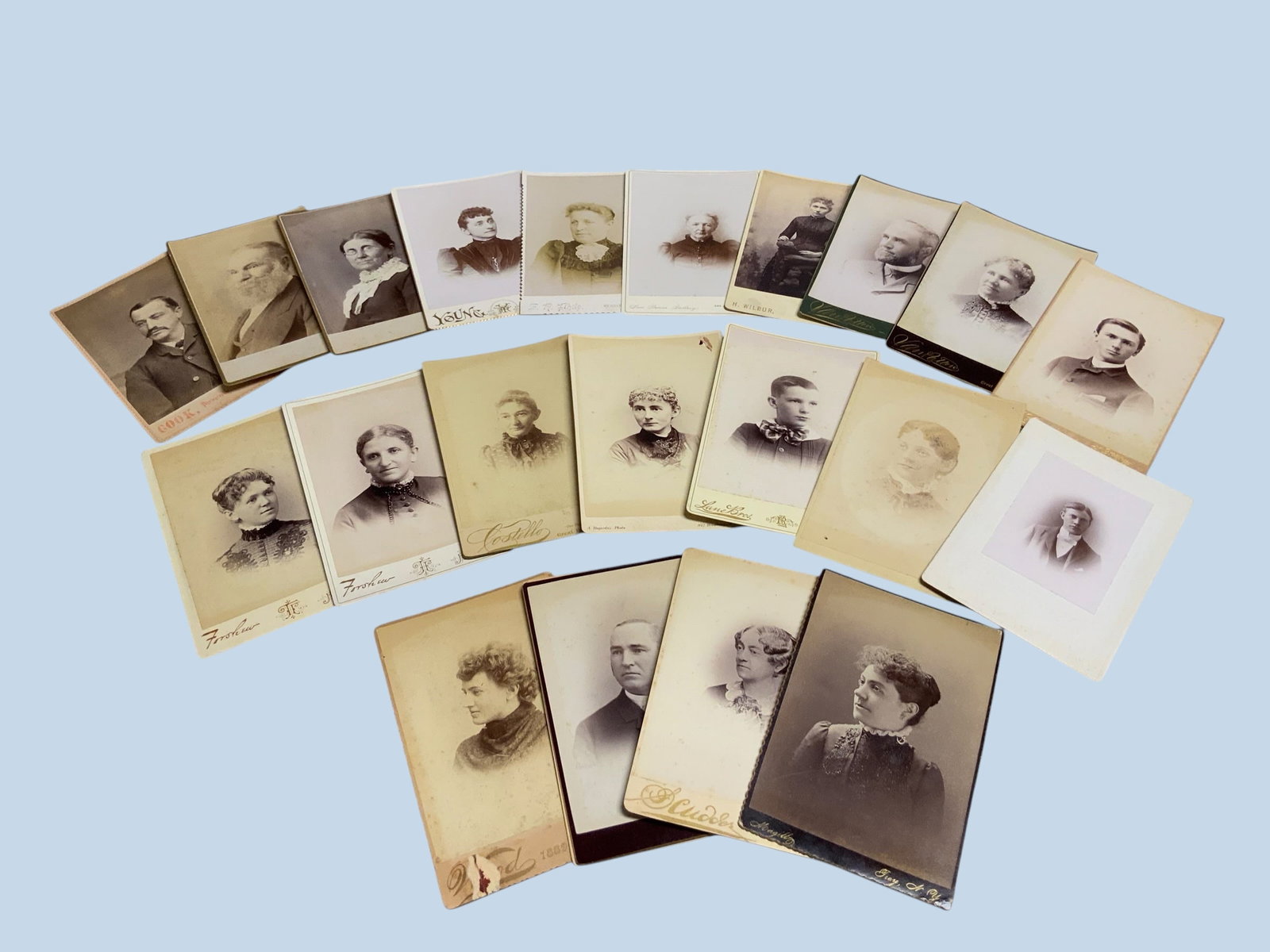 (22) Vintage Cabinet Card Photograph PortraitsNominal size 4 1/2" x 6 1/2". (1 of 3)