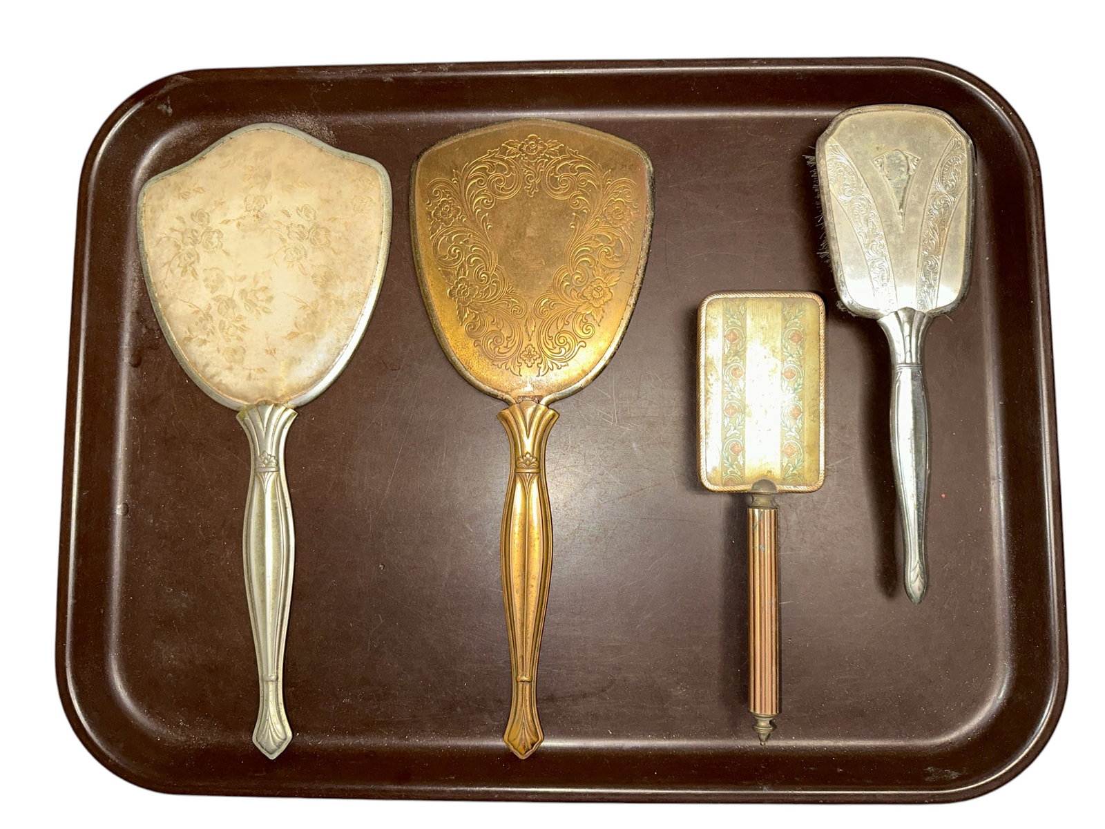 Vintage Non-Matching Hand Mirrors and Brushes: Vintage Non-Matching Hand Mirrors and Brushes. Longest 13 1/2". ====PLEASE READ===================Shipping for this lot is available ONLY THROUGH LIVESHIPPING. We advise all bidders to obtain a shippi