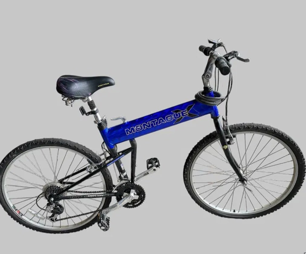 Montague folding bicycle (1 of 5)