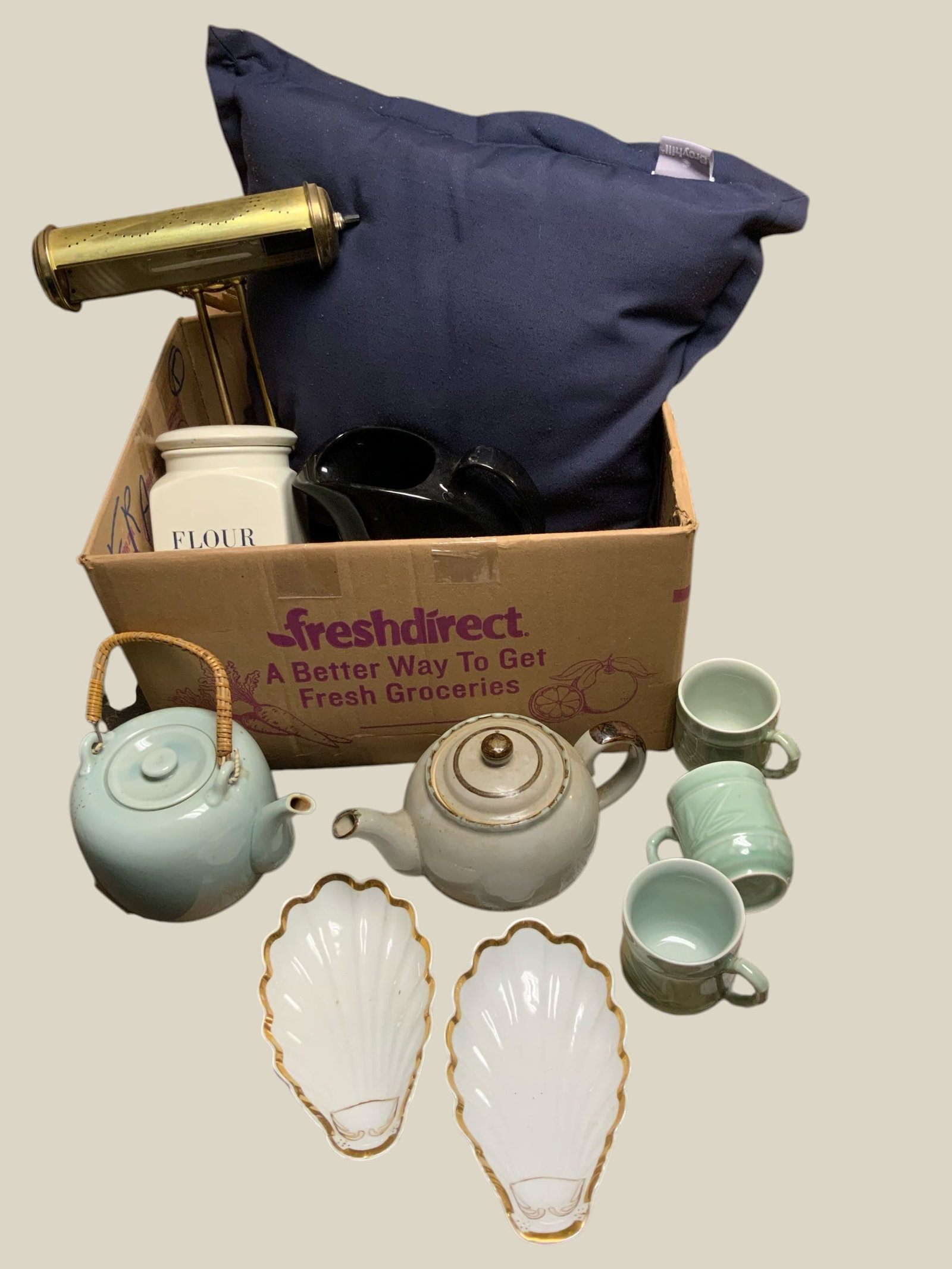 Box: Teapots Pitcher Desk Light and etc. (1 of 3)