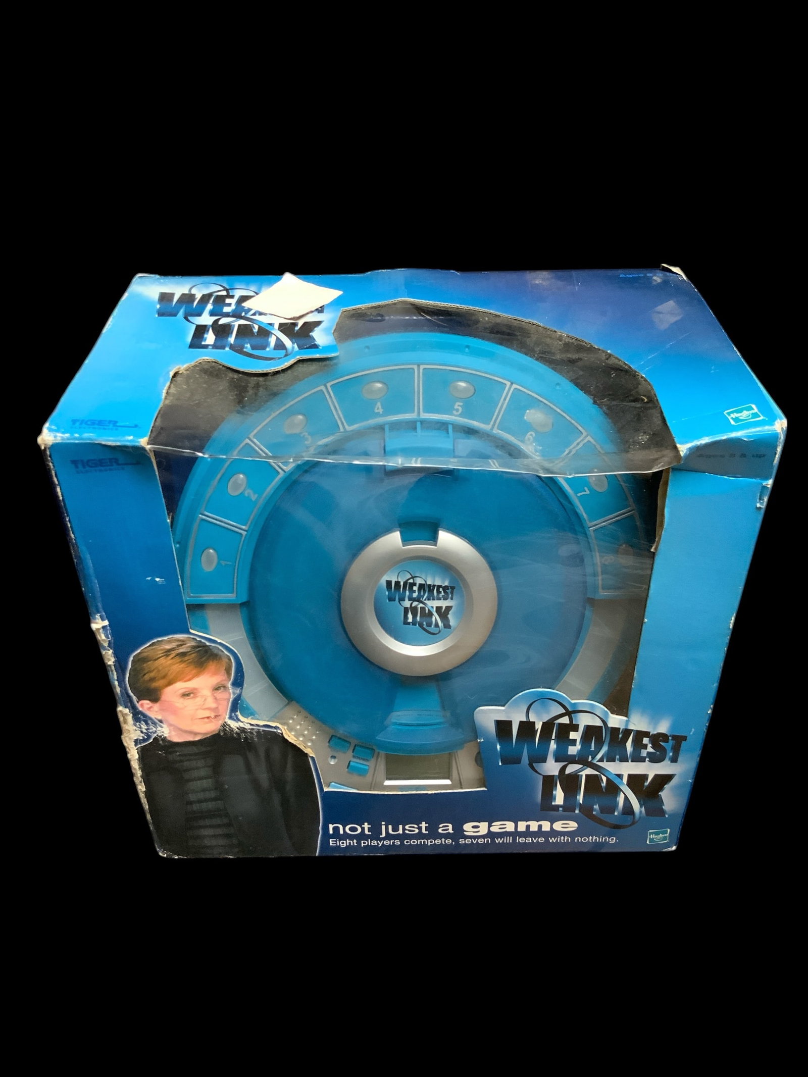 Sealed Package: WEAKEST LINK by Hasbro: Sealed Package: WEAKEST LINK by Hasbro. Box is shopworn but original tape seals are intact. 7" x 12" x 12".>>>>>>>>>>>>>>READ—-READ—-READ—-Shipping for this lot is available ONLY THROUGH LIVEAUC