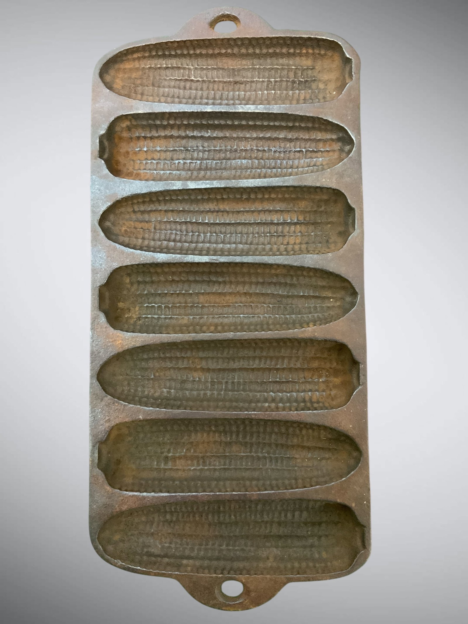 Vtg Wagner Ware Cornbread Pan Cast Iron (1 of 2)