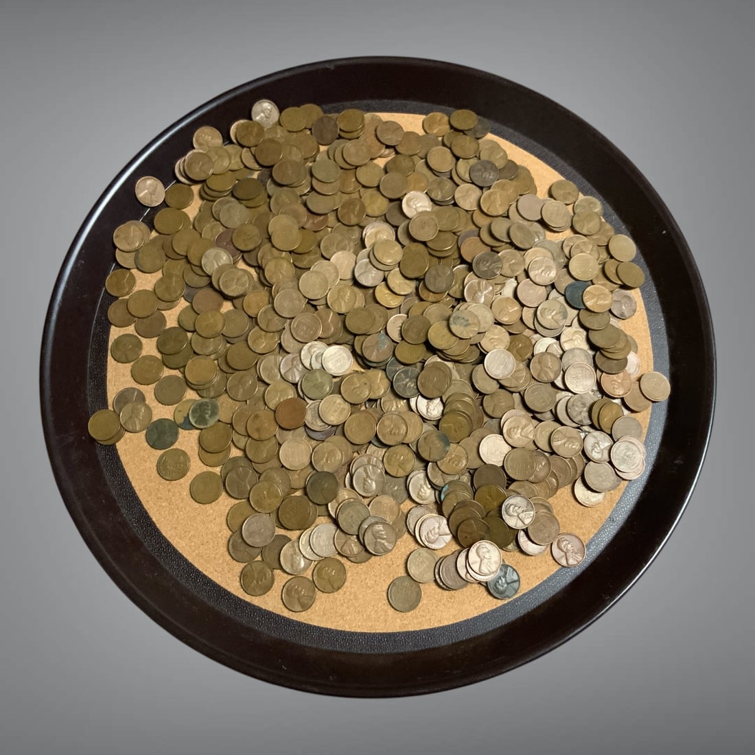 Wheat Pennies 15+/- rolls loose in Vtg Canning Jar: Wheat Pennies 15+/- rolls loose in Vtg Canning Jar. Quantity confirmed by weight. Lot tossed and randomly inspected. Nothing but wheat pennies seen. Unsorted after received. Prior history unknown. Jar