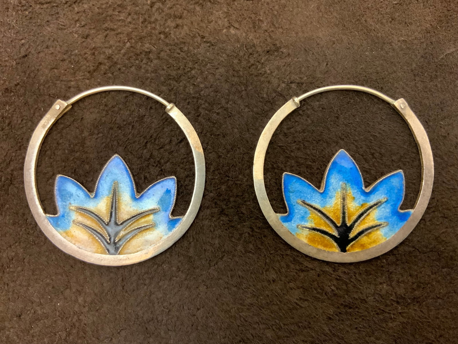 Enameled Cloisonné-style Silver Earrings: Enameled Cloisonné-style Silver Earrings. The only mark found is the word “SILVER”. Unknown the purity. Patina is consistent with age. .>>>>>>>>>>>>>>READ—-READ—-READ—-Shipping for