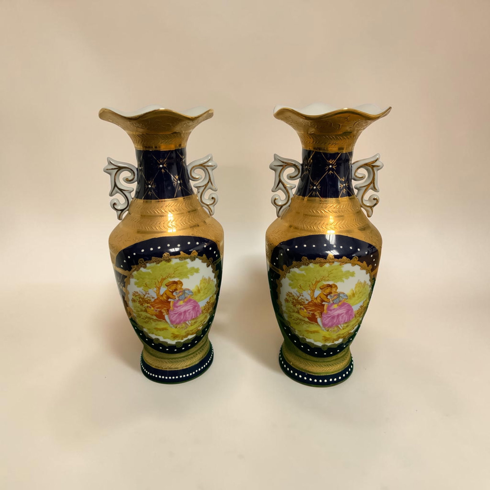 Pair Porcelain Vases 'European Design' Featuring Fraganano's Courting Couple Scene: Pair Porcelain Vases 'European Design' Featuring Fraganano's Courting Couple Scene. 5 1/2" diameter 14" tall. .>>>>>>>>>>>>>>READ—-READ—-READ—-Shipping for this lot is available ONLY THROUGH