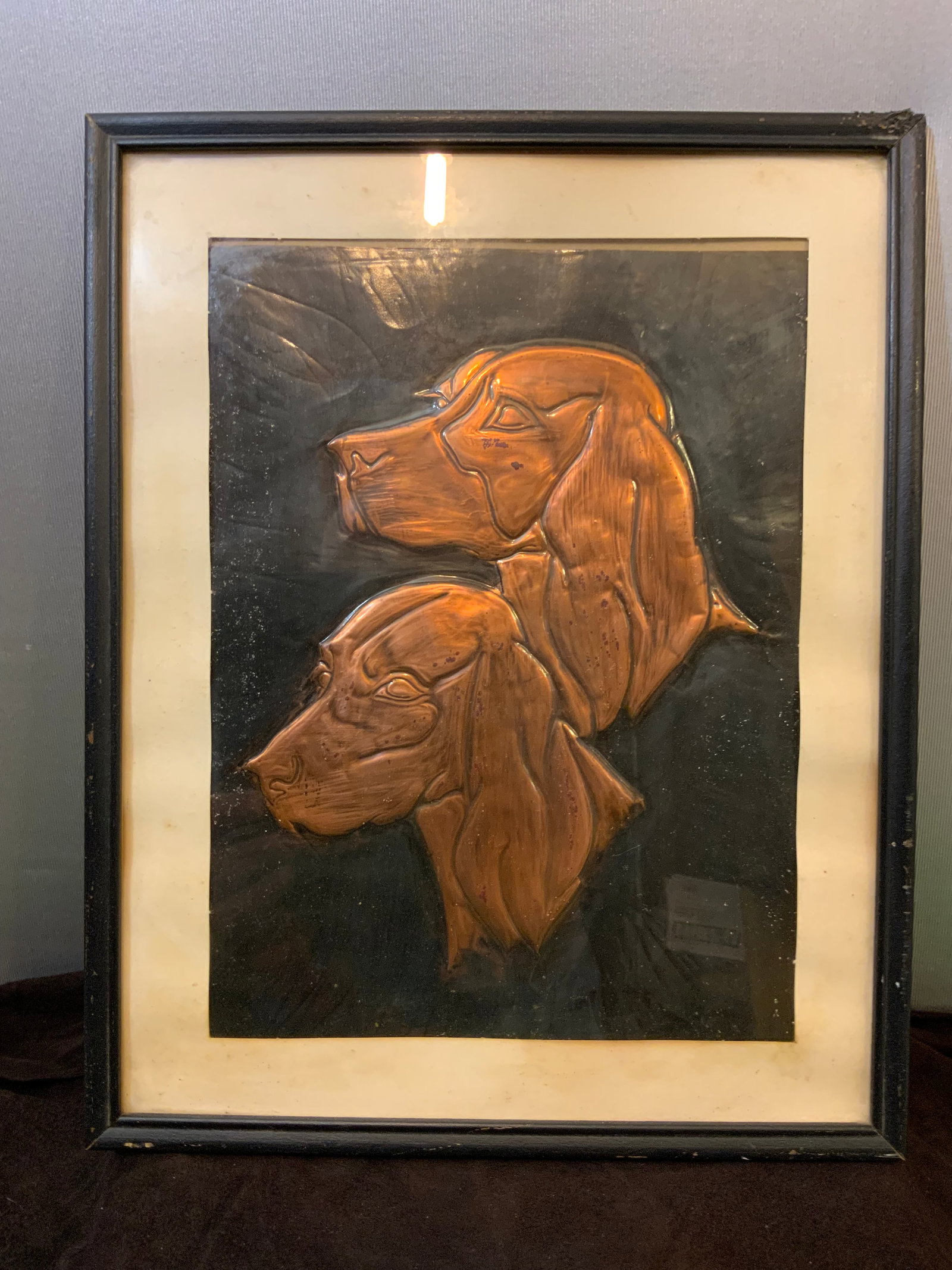 Vtg Framed Hammered Copper Relief Hounds: Vtg Framed Hammered Copper Relief Hounds. Under glass. 12" x 15". .>>>>>>>>>>>>>>READ—-READ—-READ—-Shipping for this lot is available ONLY THROUGH LIVEAUCTIONEERS/LIVESHIPPING. We advise all bid