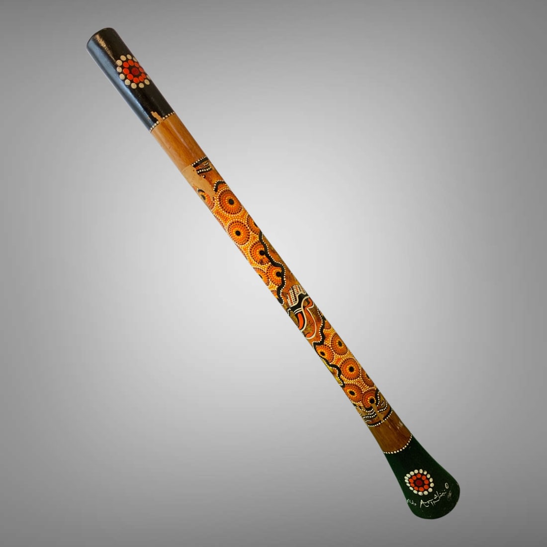 Terre Didgeridoo Wooden Musical Instrument with Traditional Dot Painting Decor: Terre Didgeridoo Wooden Musical Instrument with Traditional Dot Painting Decor. Some paint loss. 4" diameter bell, 39" long. .>>>>>>>>>>>>>>READ—-READ—-READ—-Shipping for this lot is available