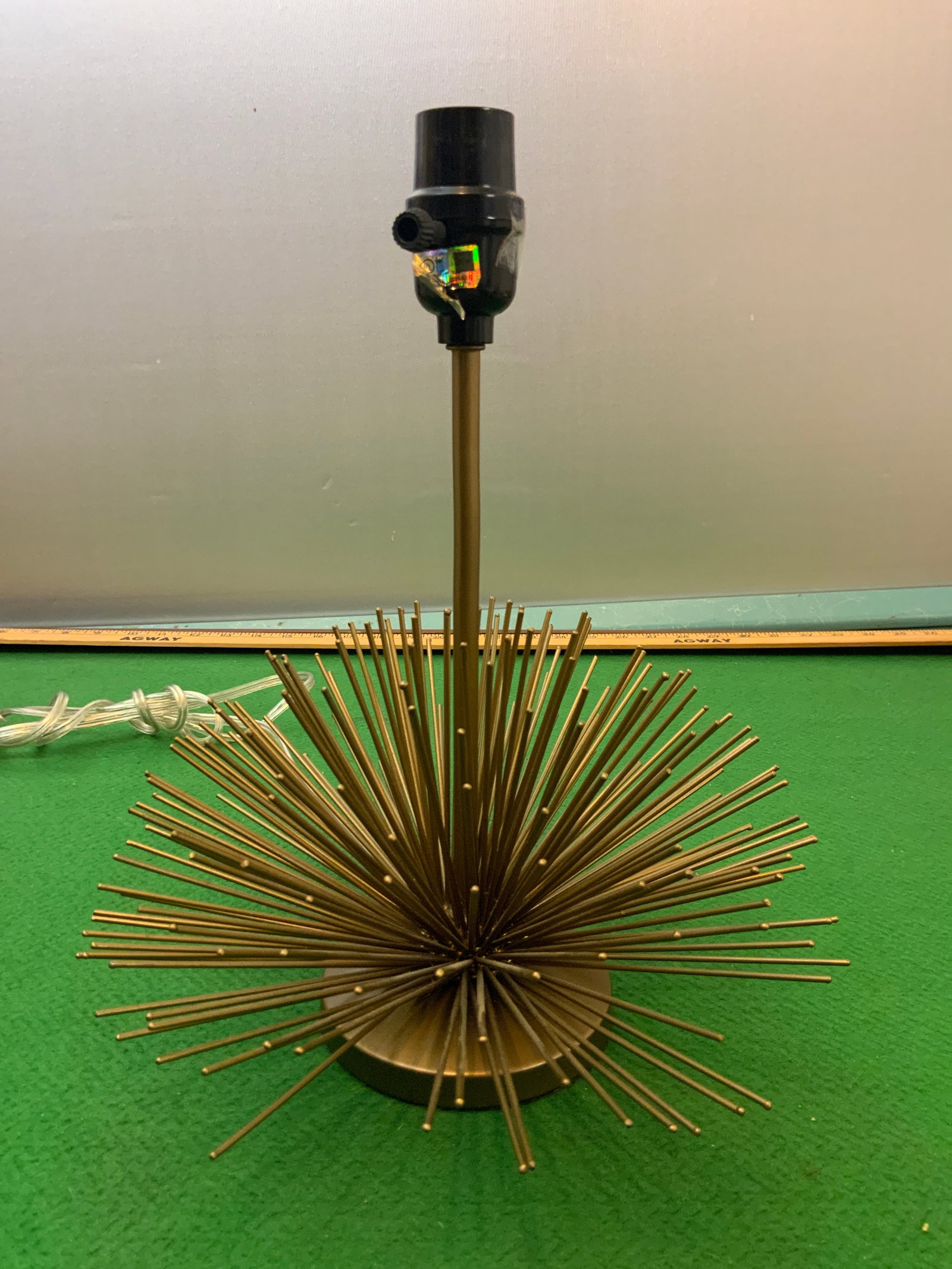 Vintage Sputnik / Urchin Table Lamp (1 of 3)