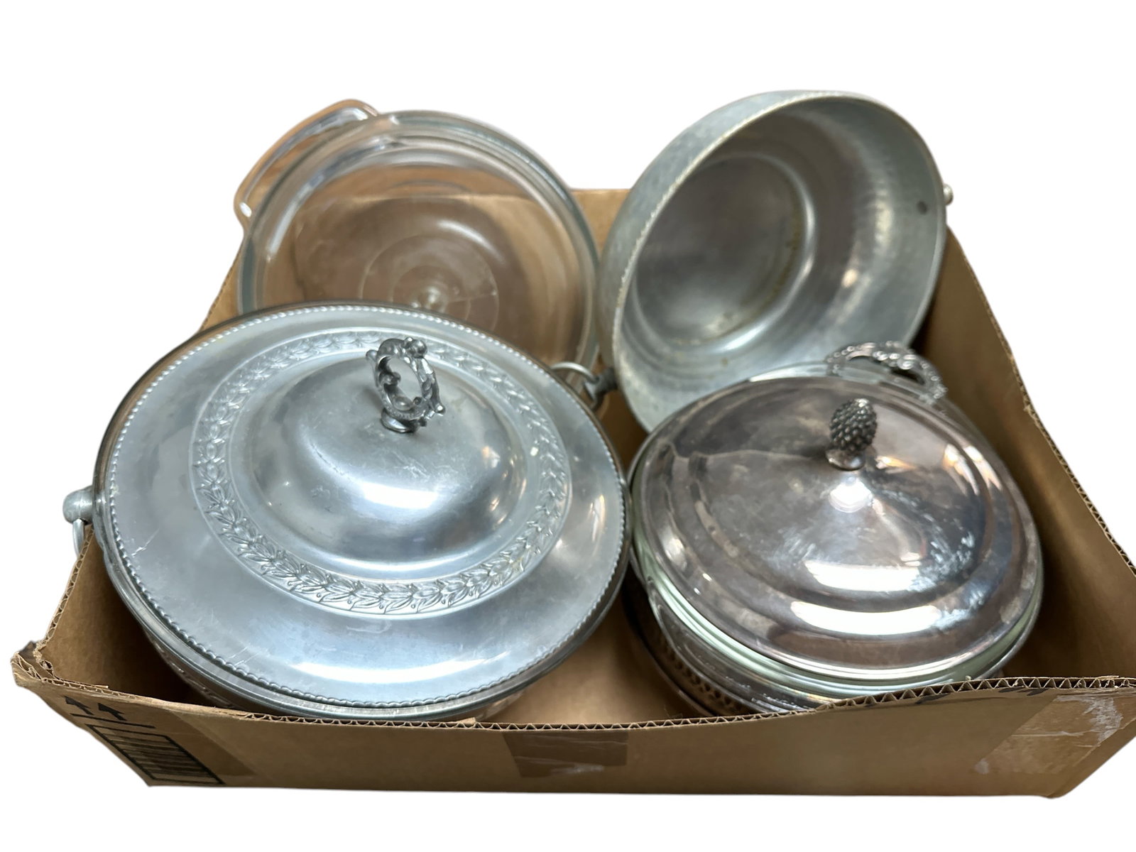 Box: Vintage Glass Aluminum Silverplate Serving and Cookware Pieces (1 of 7)