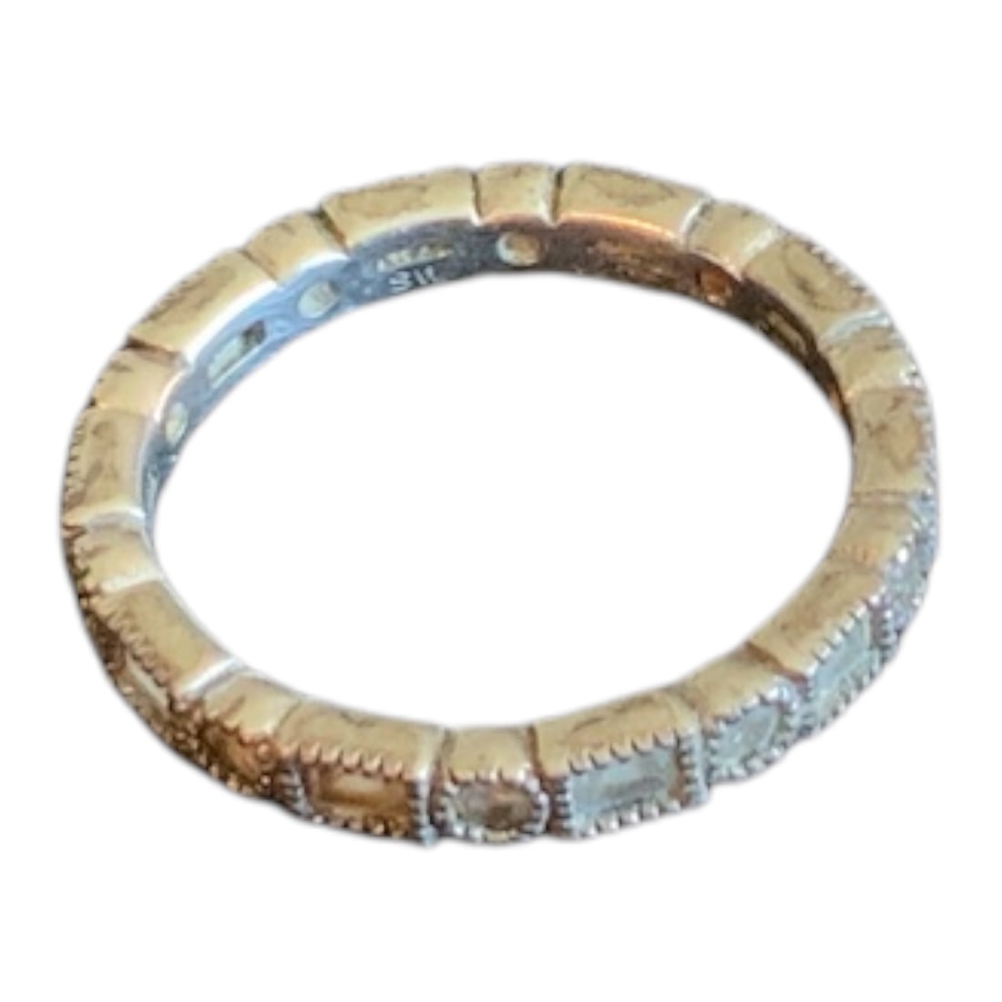 925 Sterling Eternity Ring Alternating Round and Baguette CZ Size 7 China: 925 Sterling Eternity Ring Alternating Round and Baguette CZ Size 7 China. .>>>>>>>>>>>>>>READ—-READ—-READ—-Shipping for this lot is available ONLY THROUGH LIVEAUCTIONEERS/LIVESHIPPING. We
