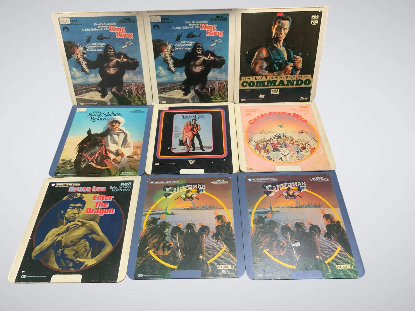 Vintage Video Discs Movies CED: Vintage Video Discs Movies CED. The Black Stallion Returns, King Kong(pt 1&2), Superman II(pt 1&2), Commando, Valley Girl, Enter The Dragon. These have not been tested and are sold as is with no guara