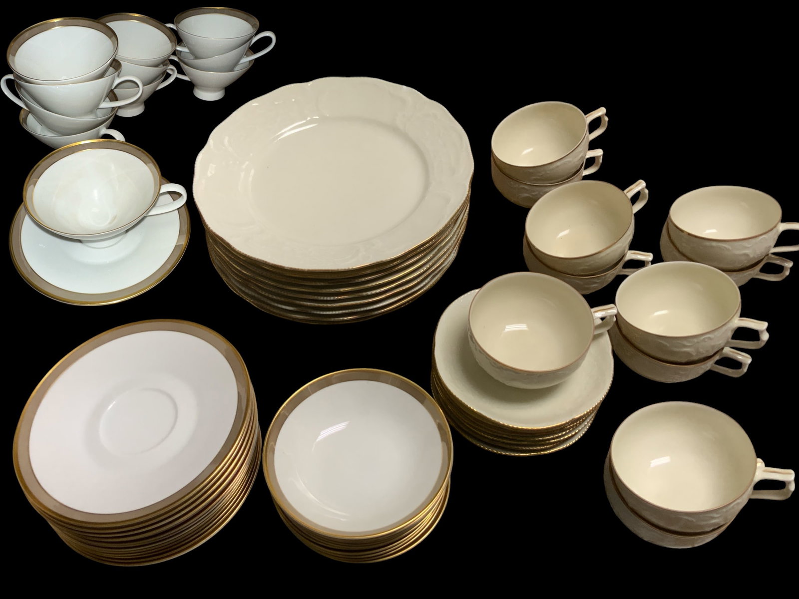 Eclectic Assembly of Rosenthal China 60pcs (1 of 3)