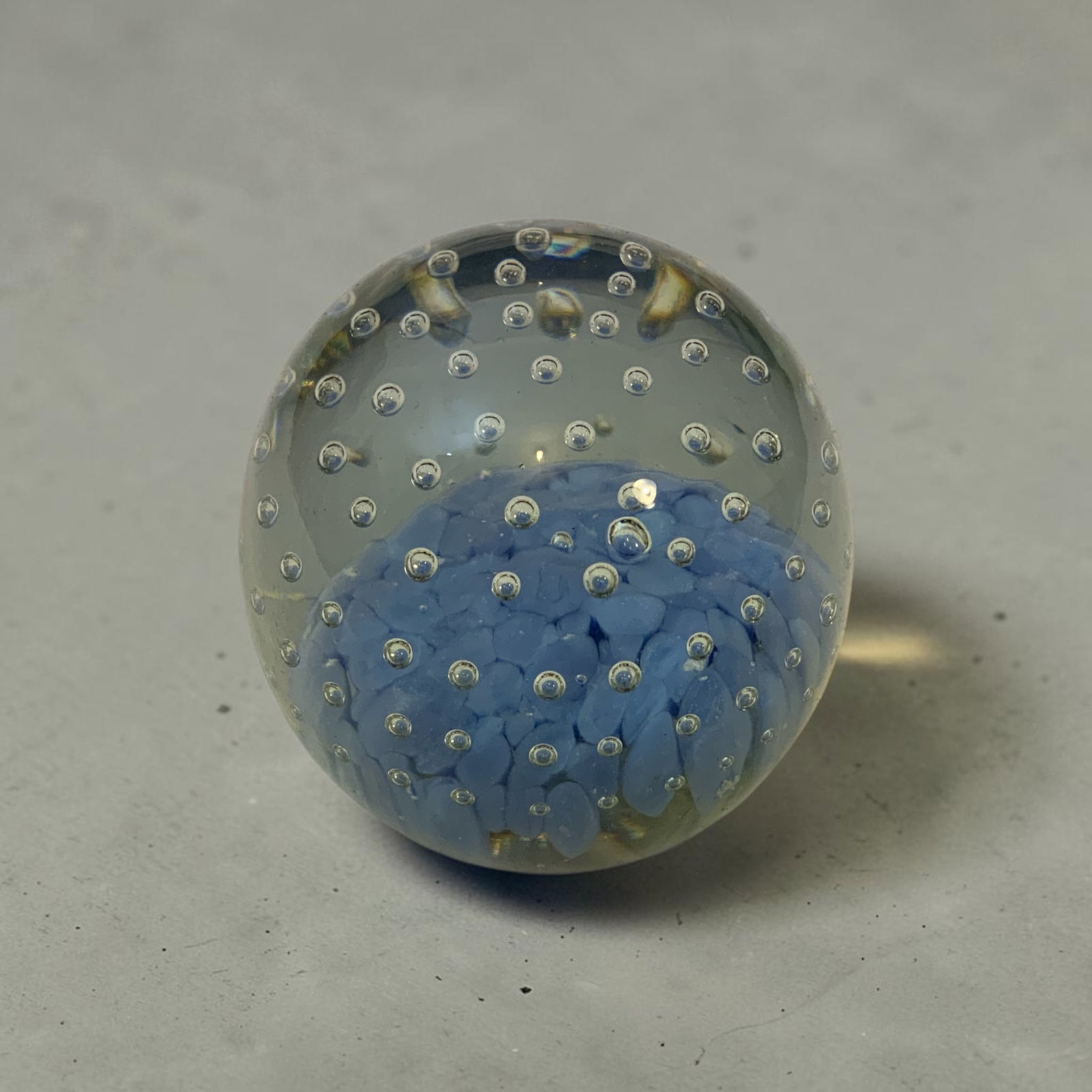 Paperweight: Gibson(attrib.) Controlled Bubble Art Glass With Floral Enclosure (1 of 4)