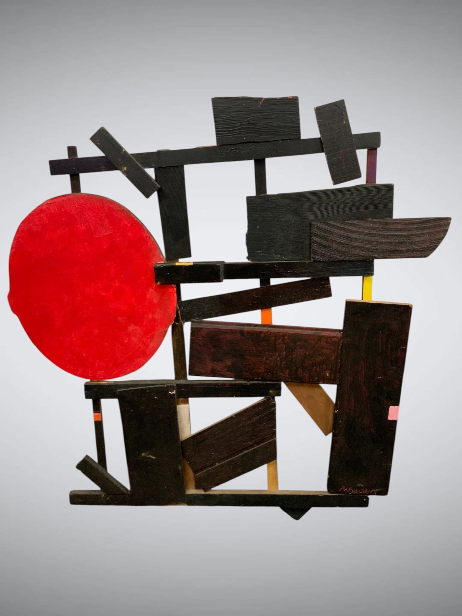 Abstract Painted Geometric Wood Sculpture Signed M Brown: Abstract Wall-Hanging Painted Geometric Wood Sculpture Signed M Brown. 40" x 41". .>>>>>>>>>>>>>>READ----READ----READ----Shipping for this lot is available ONLY THROUGH LIVEAUCTIONEERS/LIVESHIPPING. W