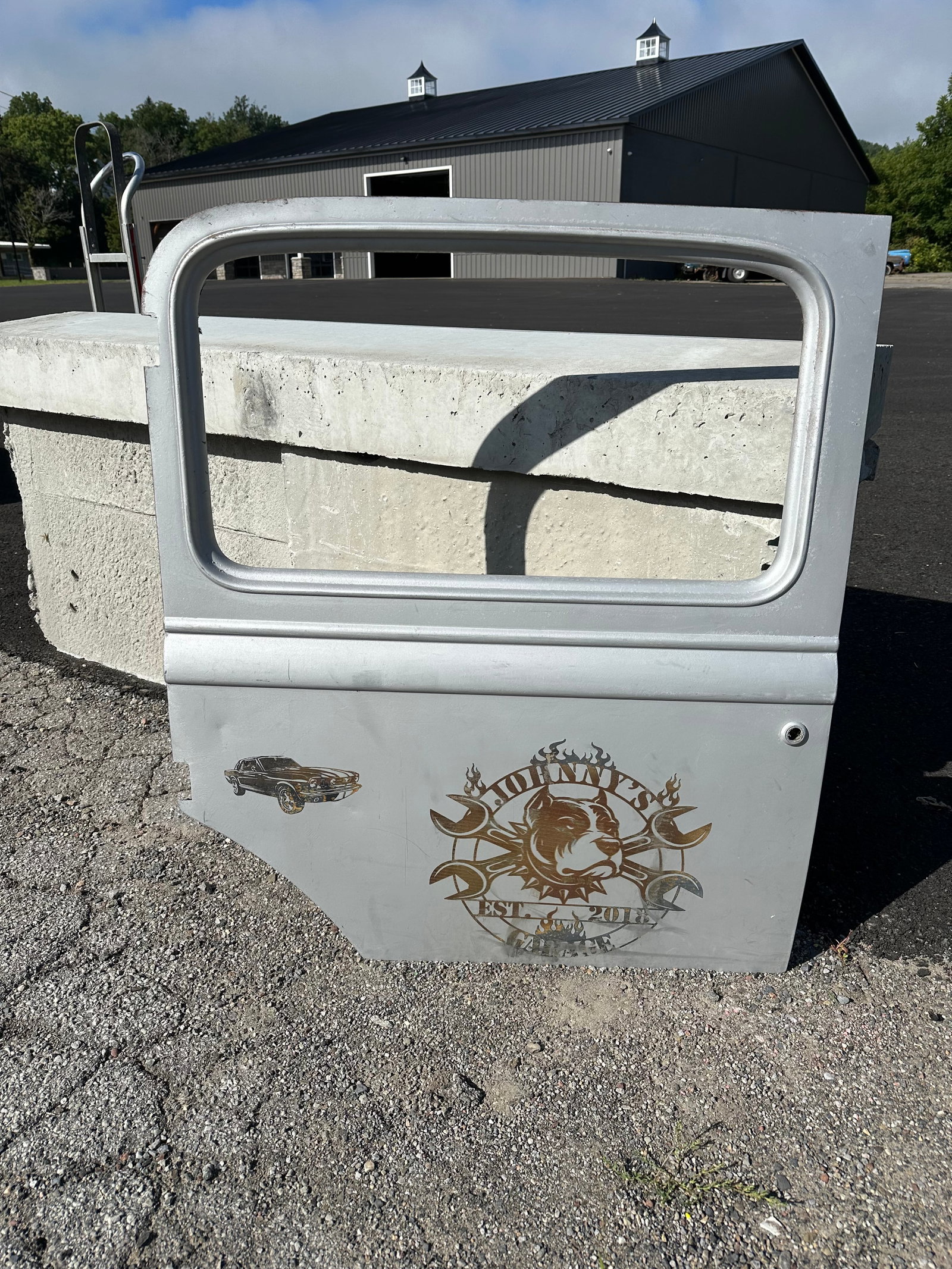Vintage Painted Truck Door (1 of 4)