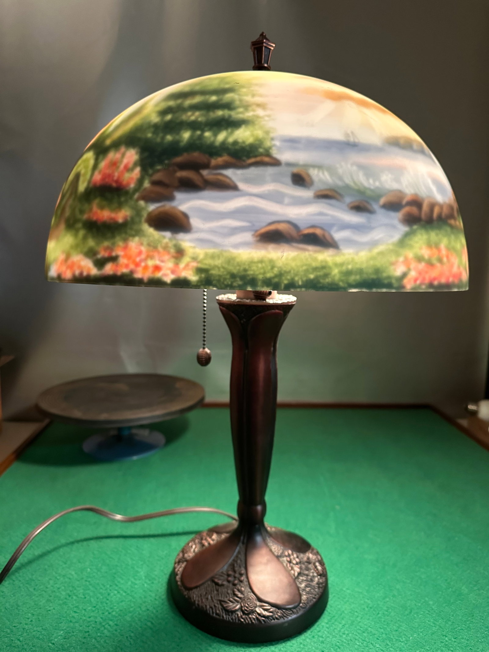 Vtg Thomas Kinkade "A New Day Dawning" Reverse-Handpainted Glass Dome Shade Table Lamp (1 of 6)