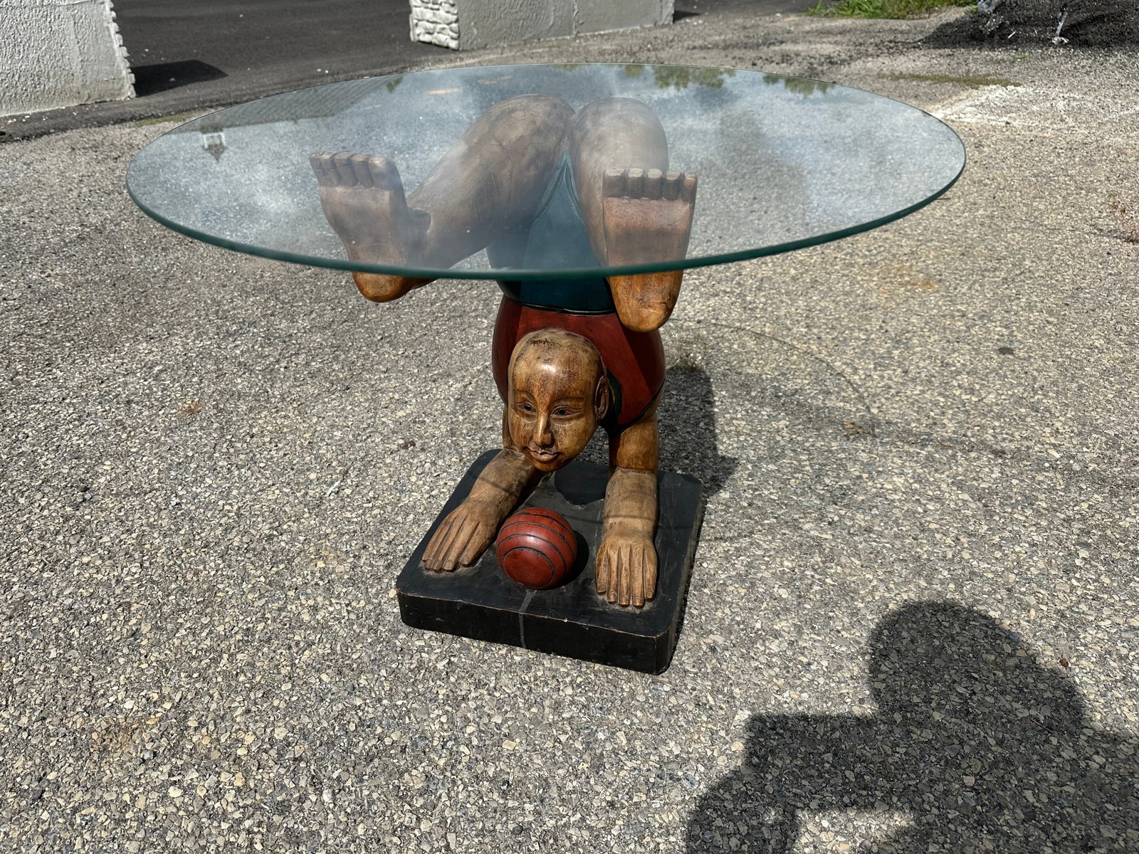 Vtg Handcarved Figural Acrobat Handstand Glass Top Accent Table (1 of 6)