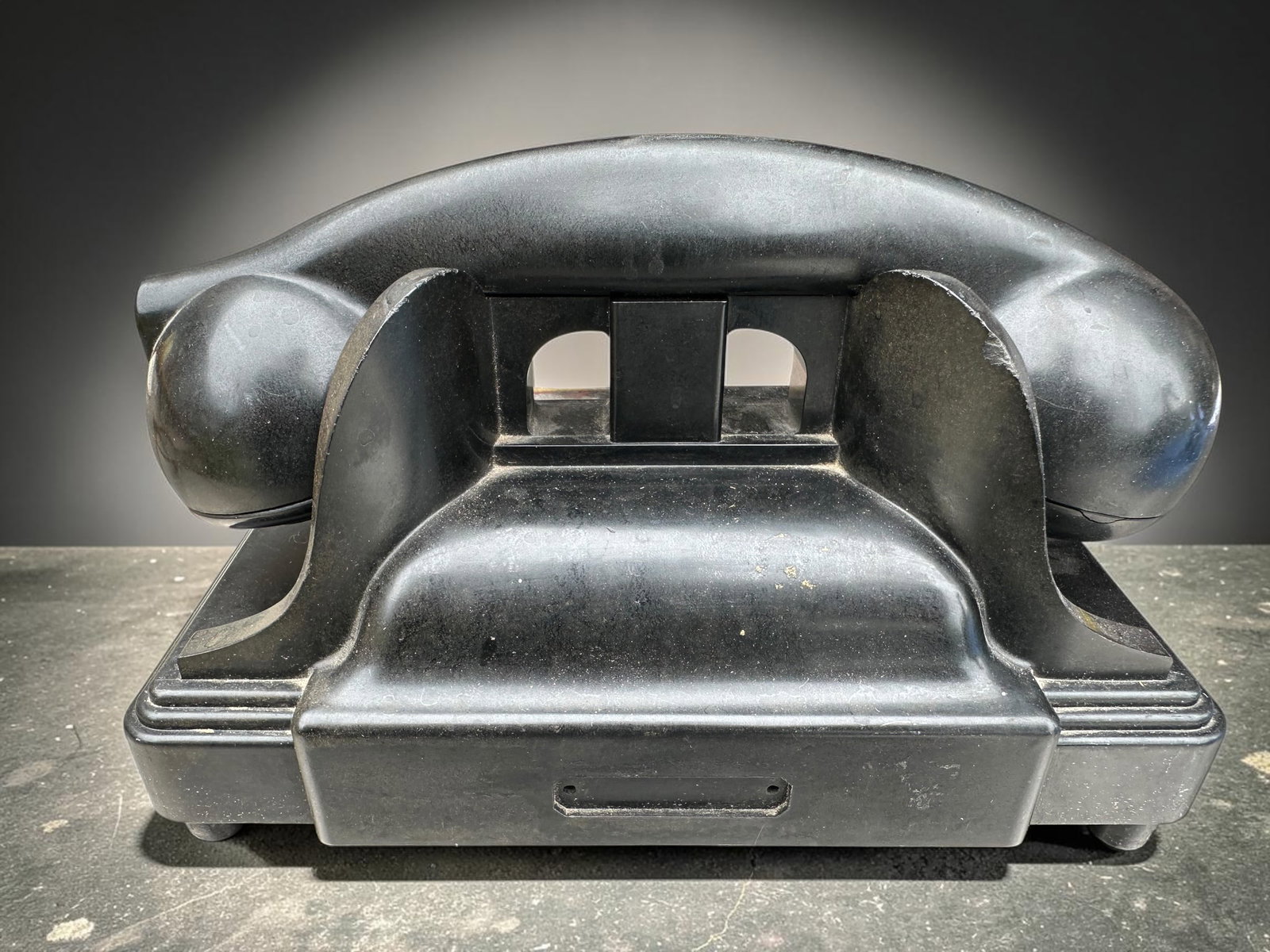 Black Bakelite Art Deco Profile Telephone Kellogg Switchboard Supply Company (1 of 6)