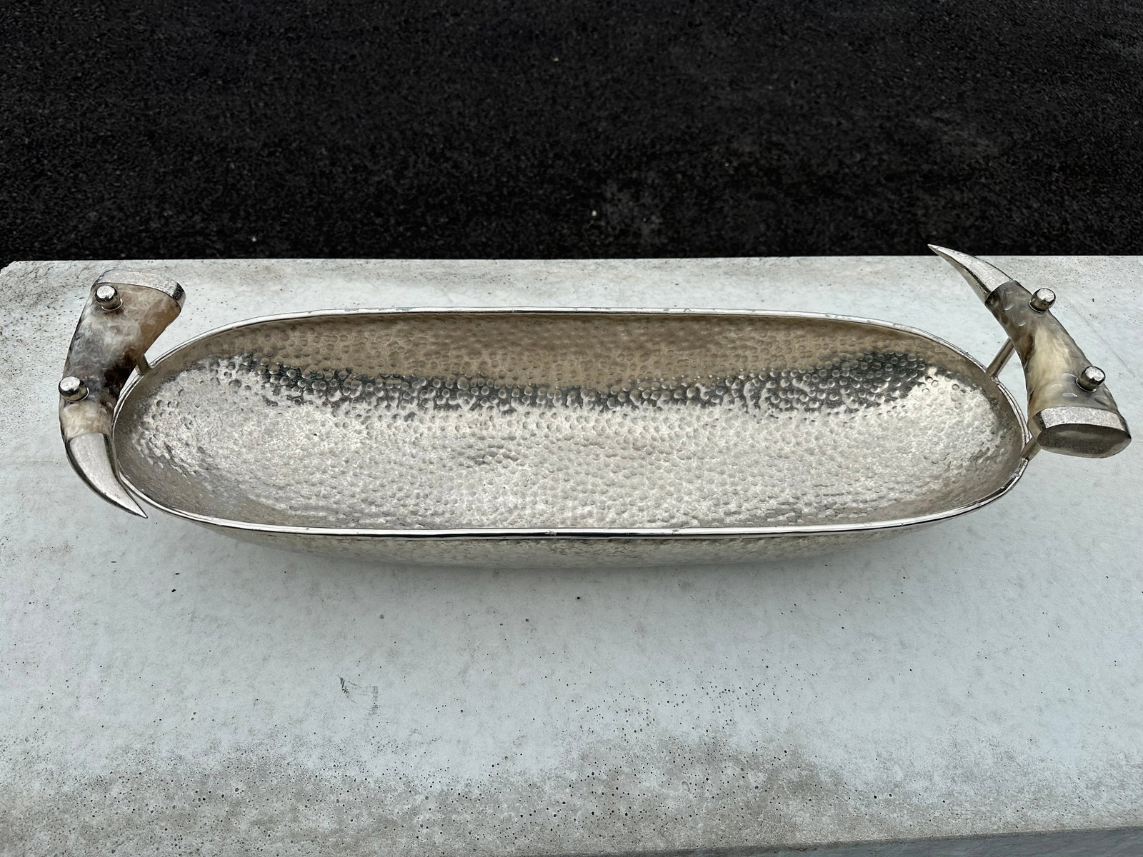 Modernist Hammered Metal Bowl: Modernist Hammered Metal Bowl. 7 1/2”tall x 29”wide x 9”front-to-back. .>>>>>>>>>>>>>>READ—-READ—-READ—-Shipping for this lot is available ONLY THROUGH LIVEAUCTIONEERS/LIVESHIP