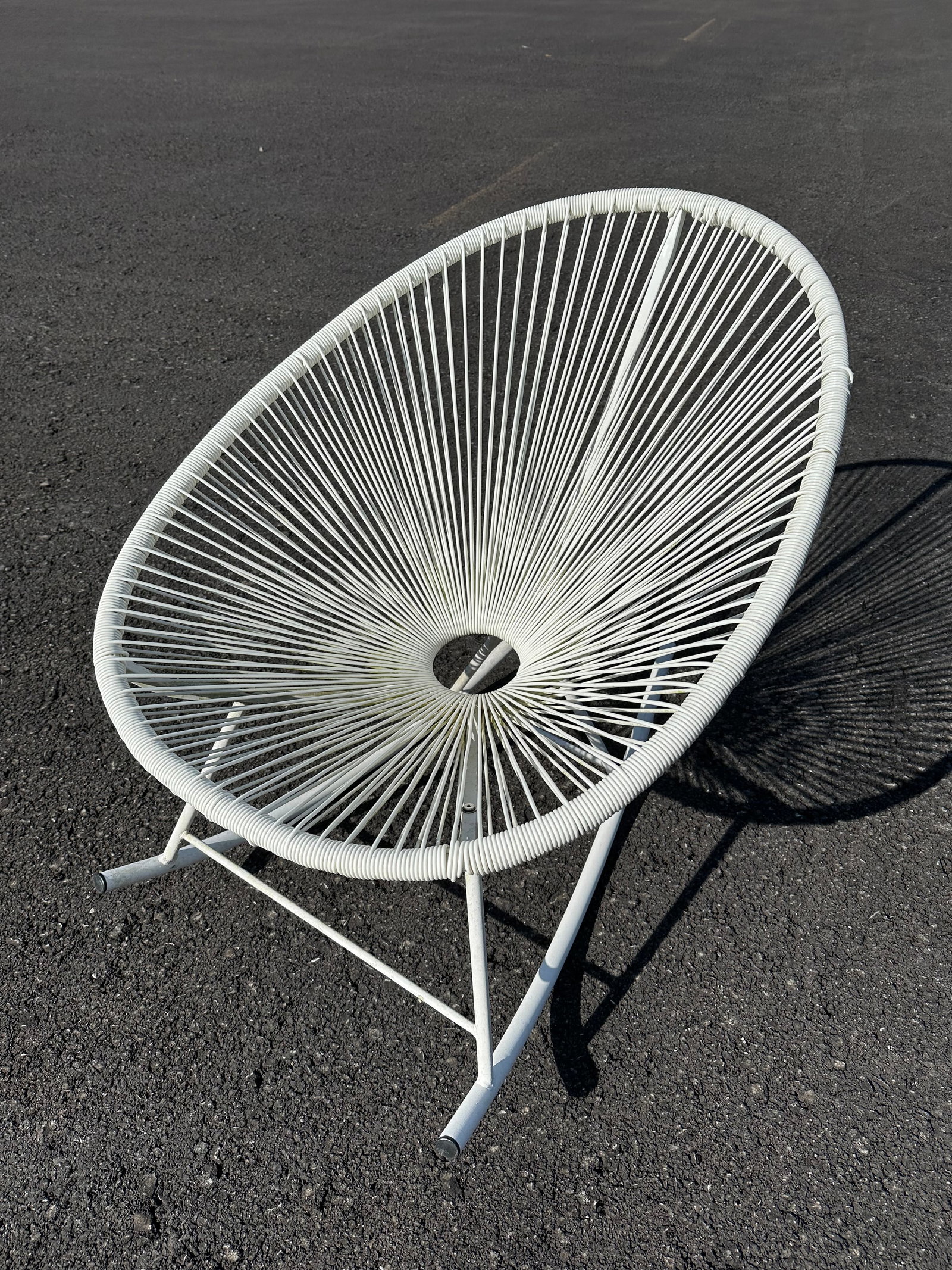 Mid-Century Acapulco-style String Rocker / ROCKING CHAIR: GET A SHIPPING QUOTE BEFORE YOU BID. . Mid-Century Acapulco-style String Rocker / ROCKING CHAIR. 37”tall x 28”wide x 36”front-to-back. .>>>>>>>>>>>>>>READ----READ----READ----Shipping