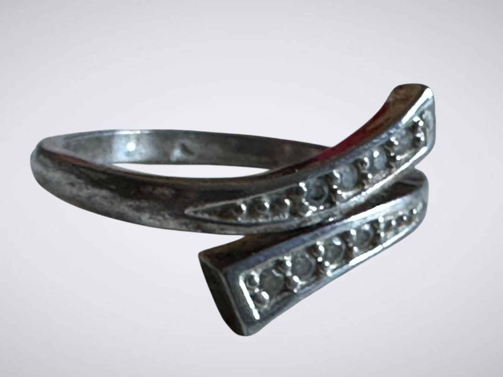 925 Silver Crossover Bypass Ring Size 7.5 (1 of 4)