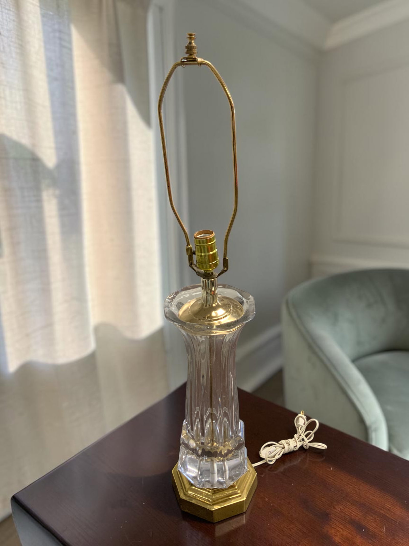 MCM Crystal and Brass TABLE LAMP (1 of 7)