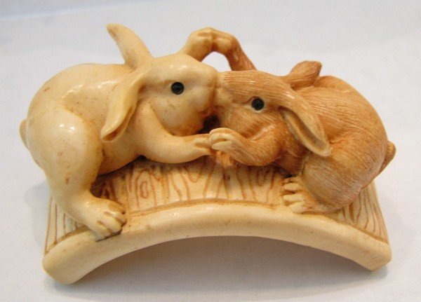 19thC Japanese Ivory Netsuke Two Rabbits Signed