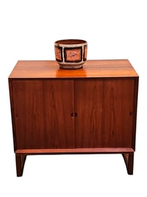 Danish Mid Century Modern Rosewood Credenza - Record Cabinet With Sliding Doors