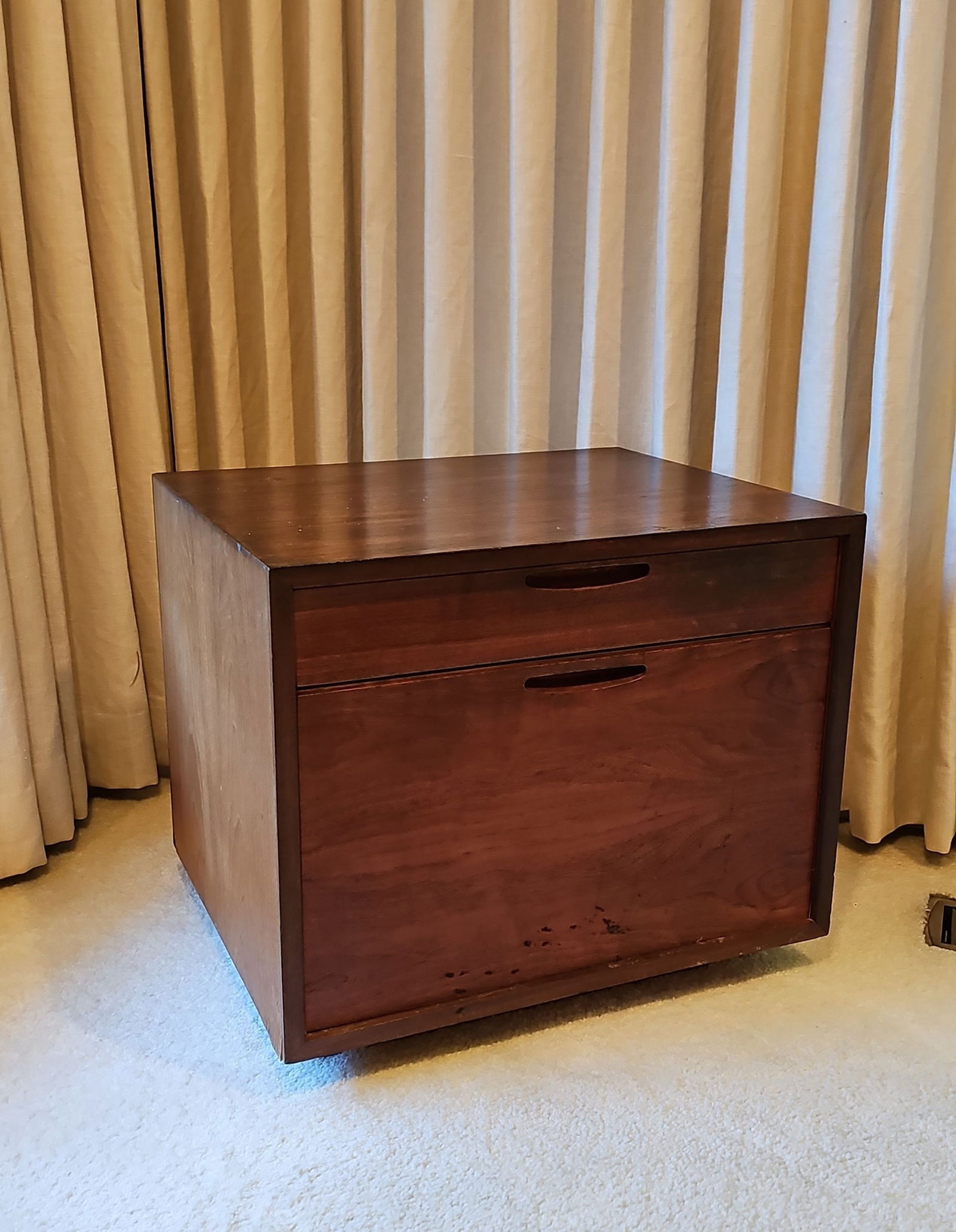 Kofod Larsen for Selig Danish Teak Mid Century Modern Nightstand: Kofod Larsen for Selig Danish Teak Mid Century Modern Nightstand 18.6"H X 21.5"W X 18"DBY BIDDING ON ANY ITEM, ALL BIDDERS ARE ENTERING INTO A CONTRACT AND AGREE TO ABIDE BY AND ACCEPT THESE TERMS OF