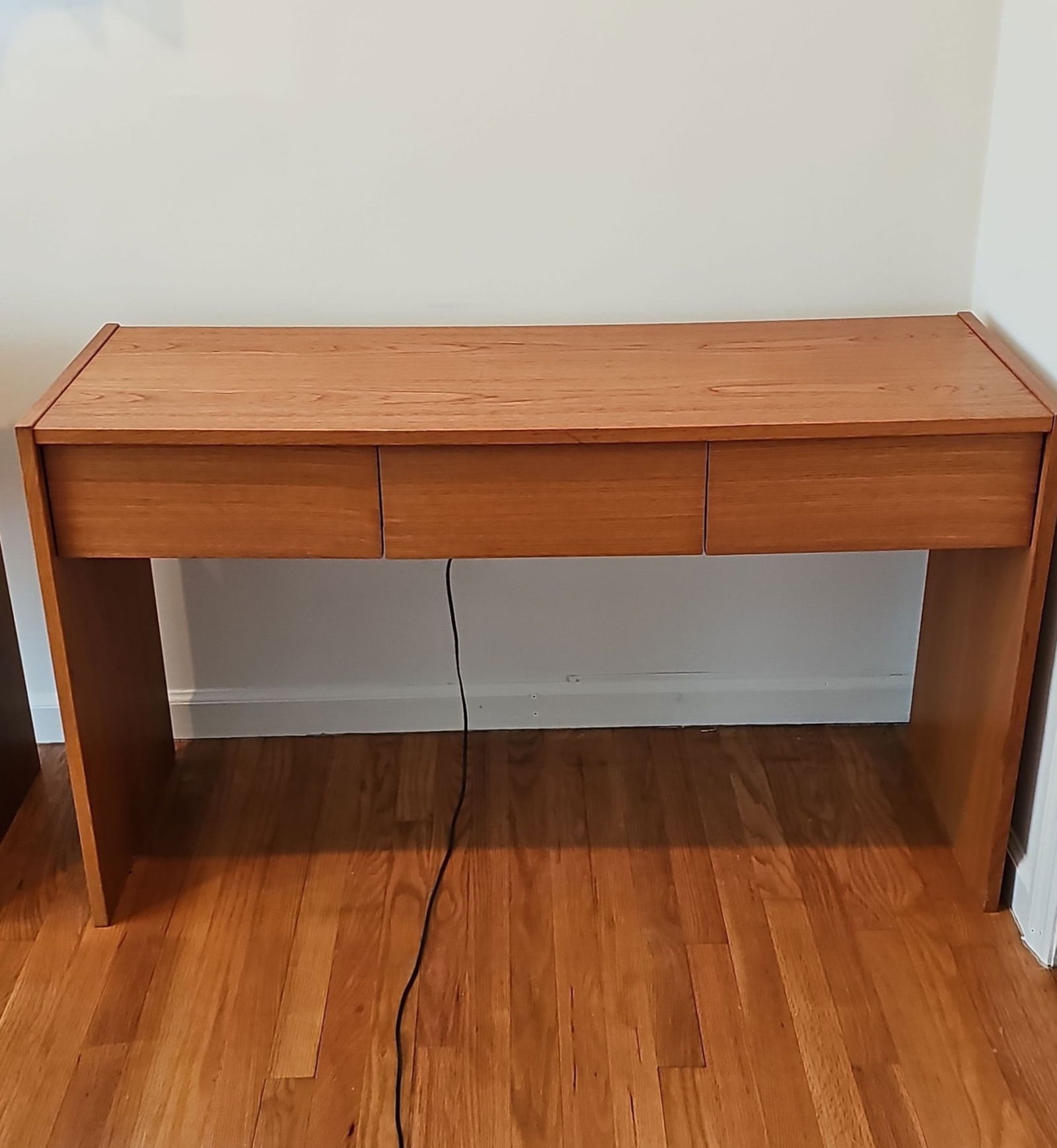 Mid-Century Copenhagen Denmark Teak Desk With Three Drawers: Mid-Century Copenhagen Denmark Teak Desk With Three Drawers 28"H X 48"W X 18"D BY BIDDING ON ANY ITEM, ALL BIDDERS ARE ENTERING INTO A CONTRACT AND AGREE TO ABIDE BY AND ACCEPT THESE TERMS OF SALE. PL