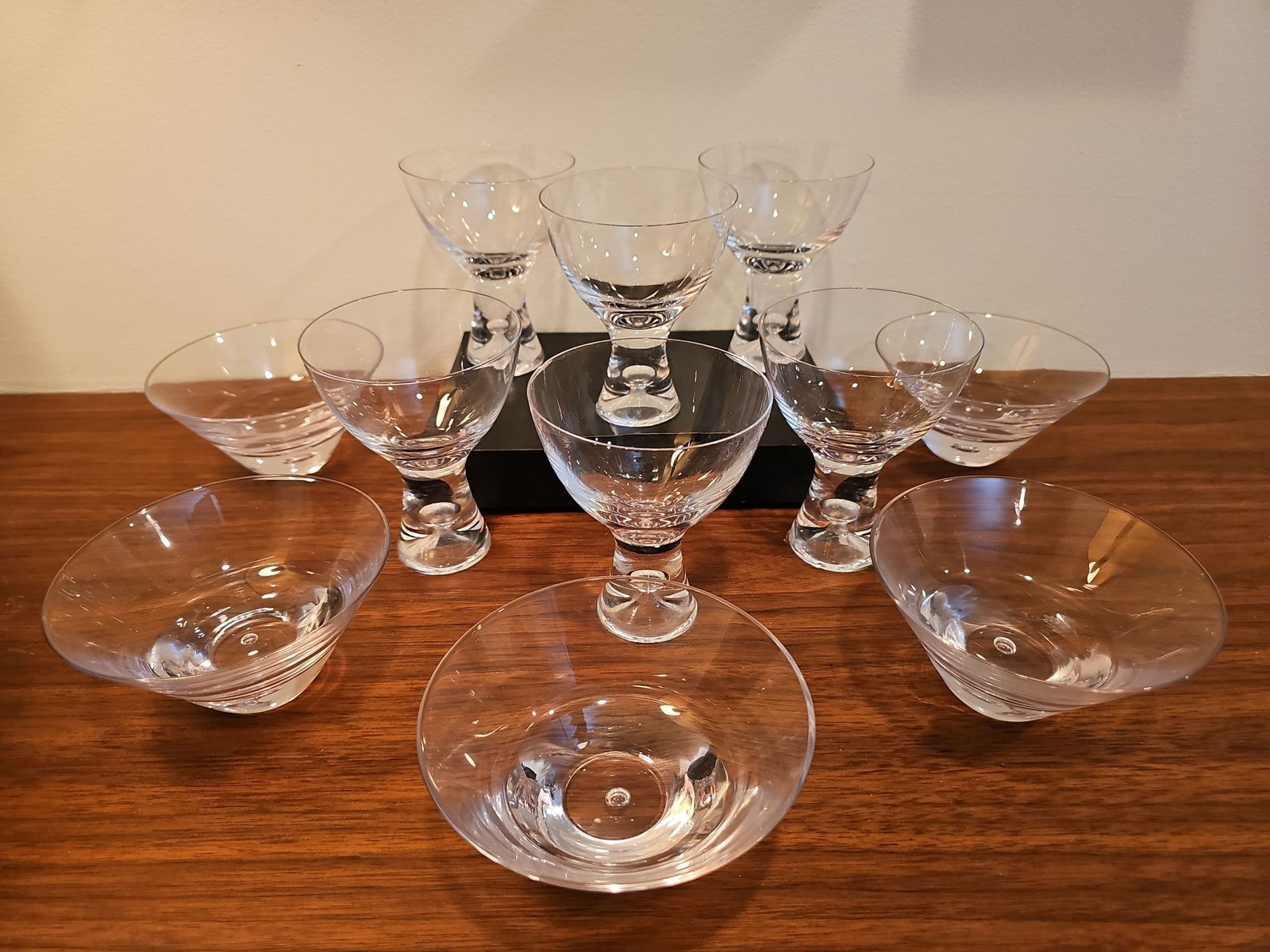 Mid Century Littala Tapio Cocktail Glasses Set of 6 and 5 Bowls: Mid Century Littala Tapio Cocktail Glasses Set of 6 and 5 Bowls BY BIDDING ON ANY ITEM, ALL BIDDERS ARE ENTERING INTO A CONTRACT AND AGREE TO ABIDE BY AND ACCEPT THESE TERMS OF SALE. PLEASE READ THE T