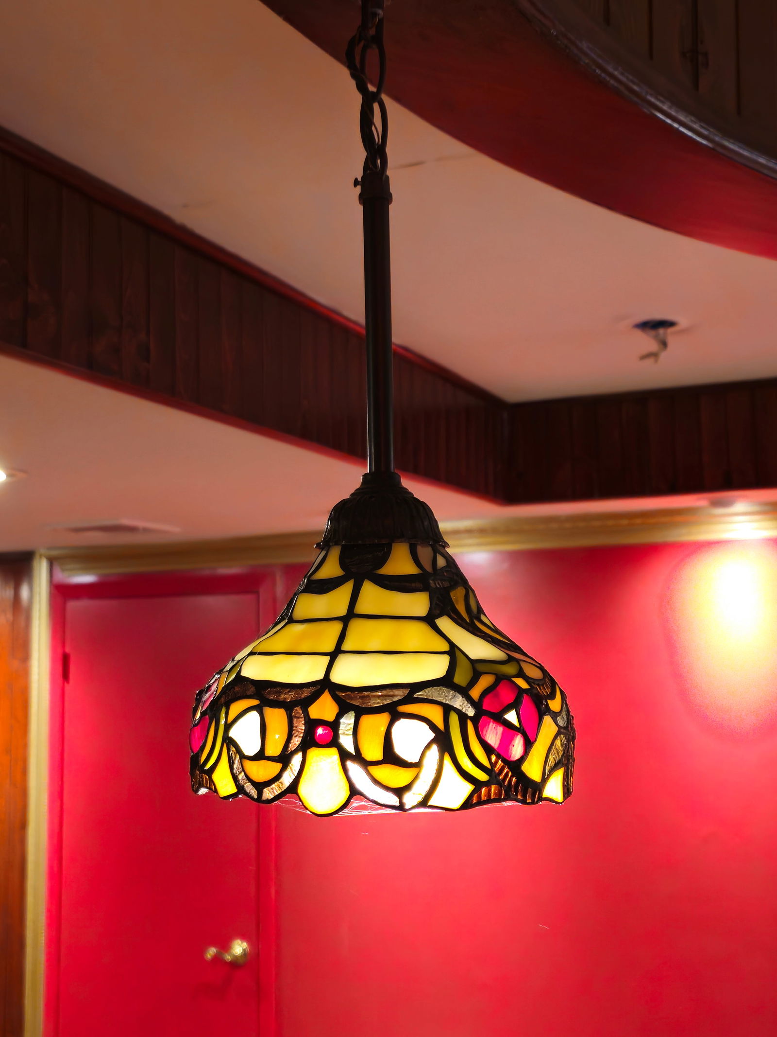 Tiffany Style Stained Glass Pendant Light 18"H X 7.5"W (1 of 6)