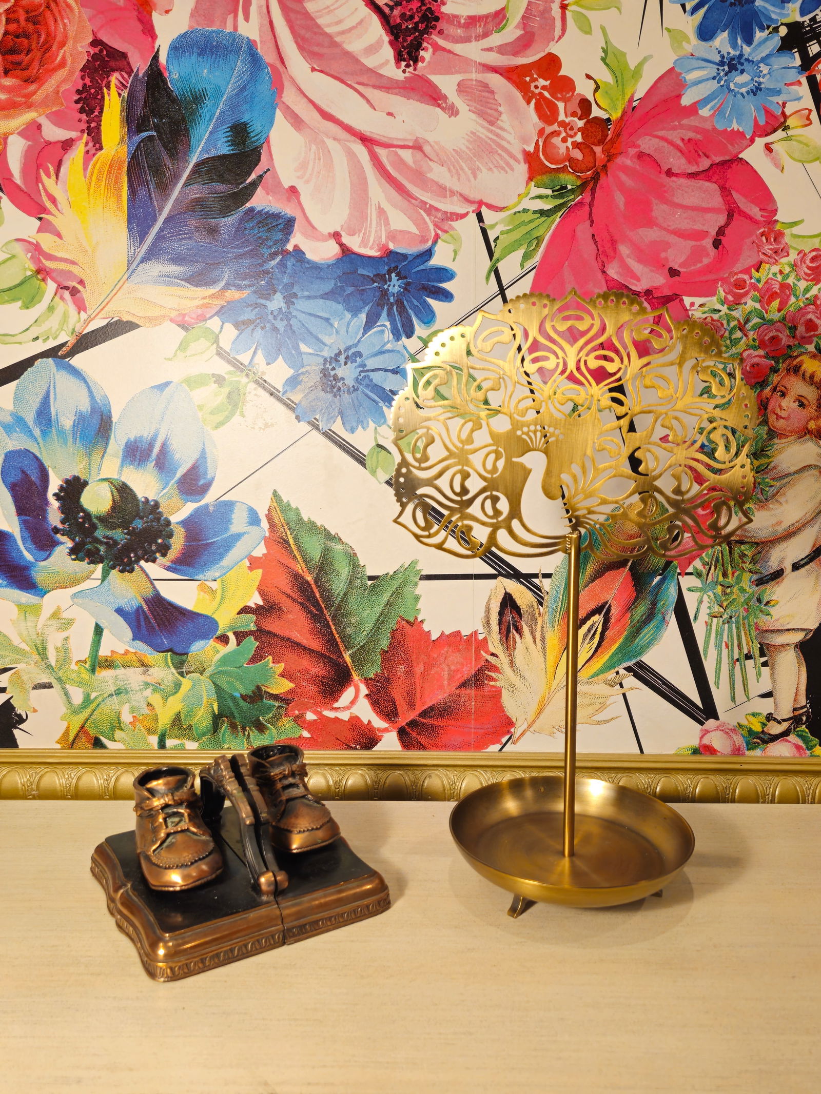 Vintage Cast Bronze Baby Shoe Bookends 17"D X 35"W And Peacock Designer Tea Light Holder.: Vintage Cast Bronze Baby Shoe Bookends 17"D X 35"W And Peacock Designer Tea Light Holder. BY REGISTERING FOR THIS SALE AND BIDDING ON ANY ITEM, ALL BIDDERS ARE ENTERING INTO A CONTRACT AND AGREE TO AB