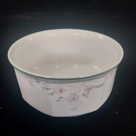 Royal Doulton Caprice sugar bowl