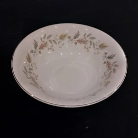 Serving Bowl Johnson Brothers Lynton Older Snowhite