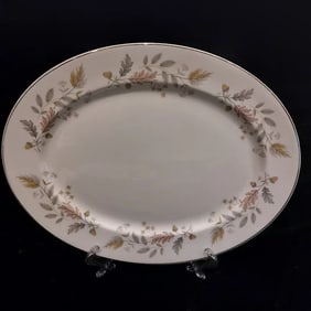 Oval platter Johnson Brothers Lynton Older Snowhite