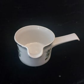 Johnson Brothers Wildmoor Sauce Jug