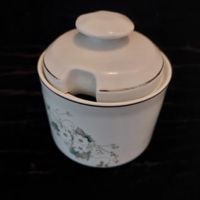 Sugar pot with lid Real Brasil White Blossom
