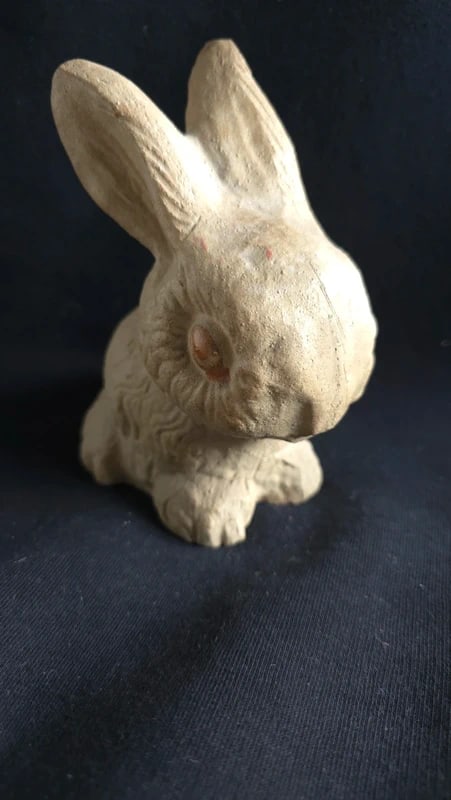 Hillstonia? Pot Vintage Rabbit Ornament in stone/grey (1 of 2)