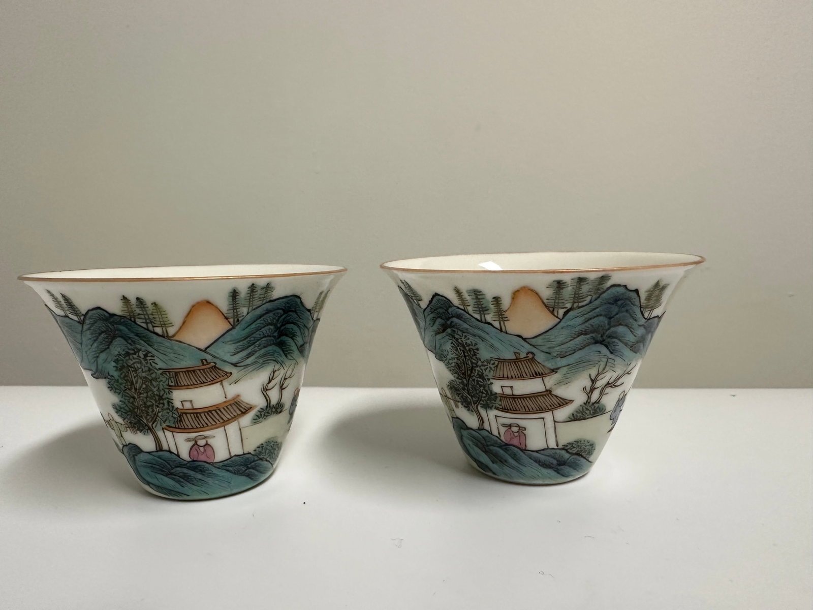 Pair Of Chinese Famille Rose China Porcelain Cups: Dimension: W 2.5 inches/ 6.3 cm, please note Due to manual measurement, dimensions may vary. Condition: Good used condition, please note buyers are obligated to come to the site to inspect the conditi