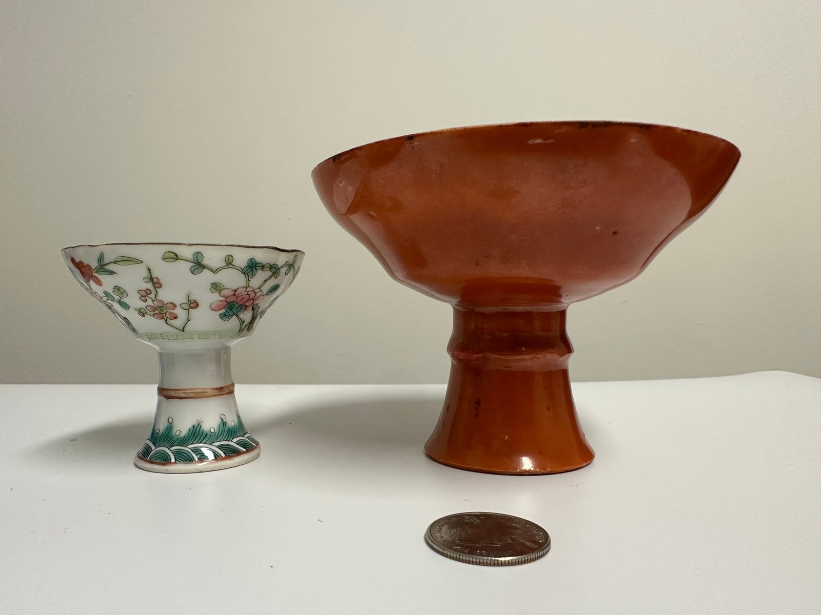 Set Of 2 Chinese Famille Rose High Foot Cup: Dimension: H 2.6/4.7 inches/ 6.6/12 cm, please note Due to manual measurement, dimensions may vary. Condition: Good used condition, one has hairline, please note buyers are obligated to come to the si