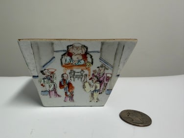 Chinese Famille Rose Scene Porcelain Square Bowl