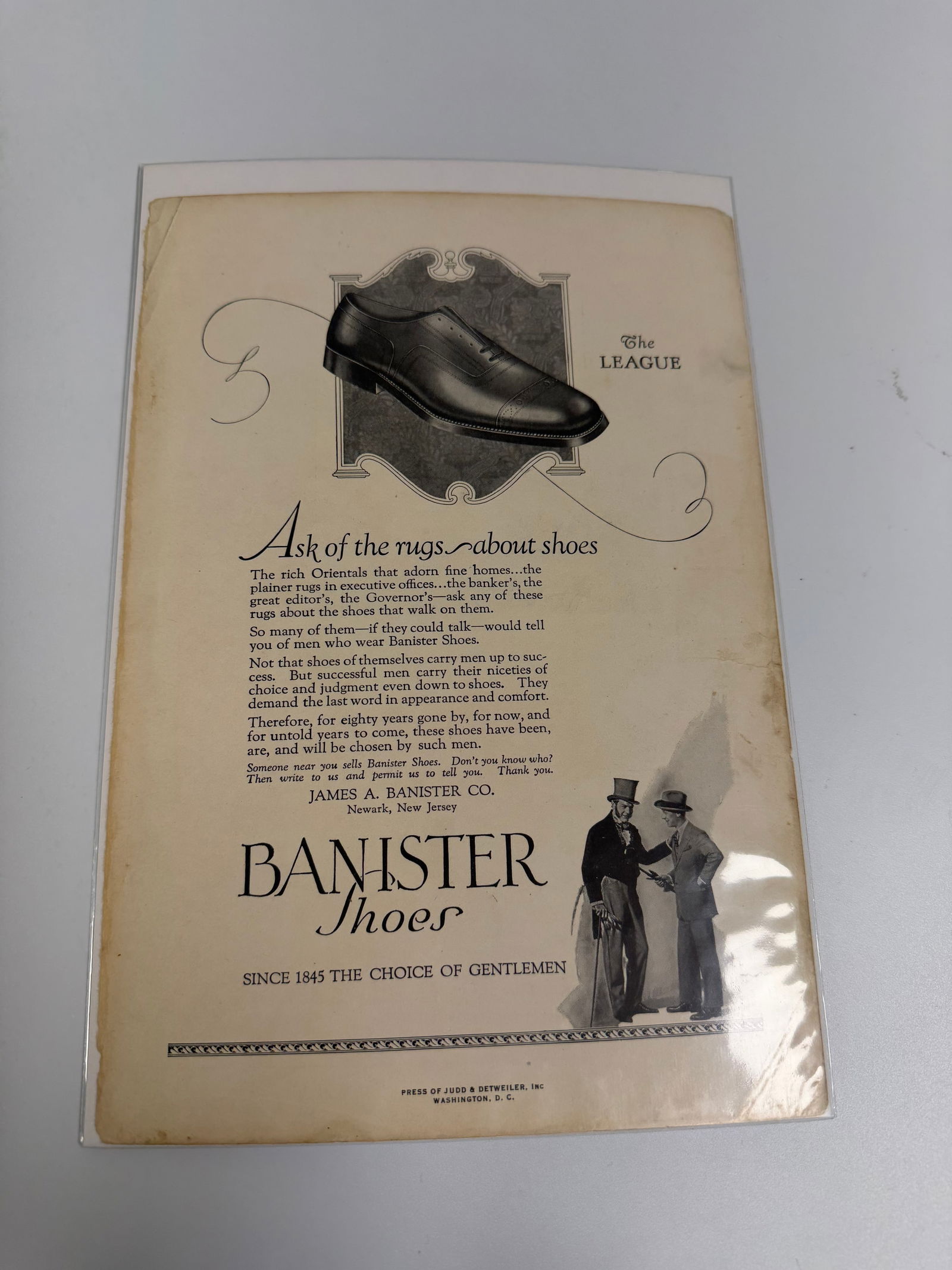 Vintage Banister shoes: Dimension: / , please note Due to manual measurement, dimensions may vary. Condition: Good used condition, please note buyers are obligated to come to the site to inspect the condition and details of