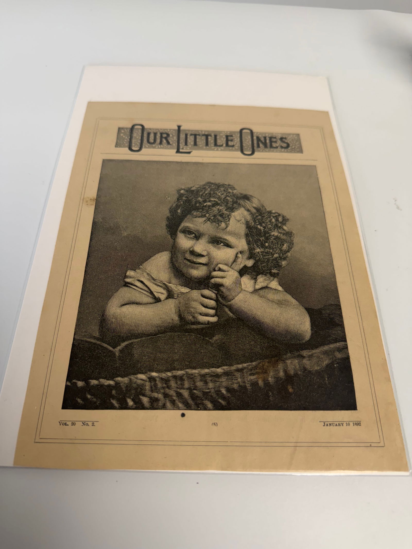 vintage olittle ones: Dimension: / , please note Due to manual measurement, dimensions may vary. Condition: Good used condition, please note buyers are obligated to come to the site to inspect the condition and details of